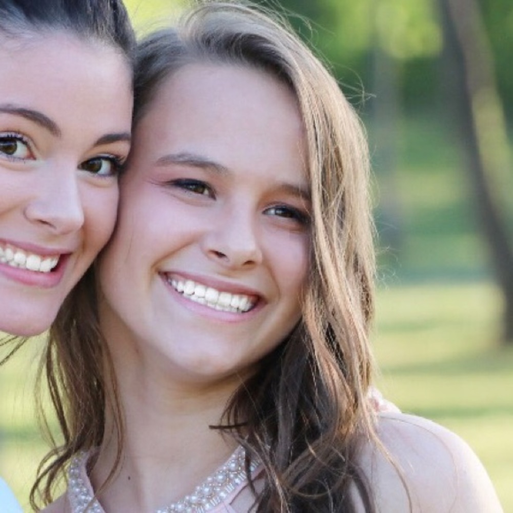 Meet your Posher, Julie